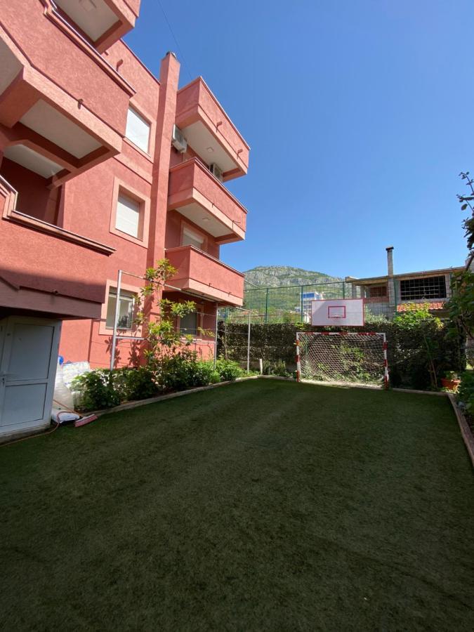 Apartments Nikicic 巴尔 外观 照片